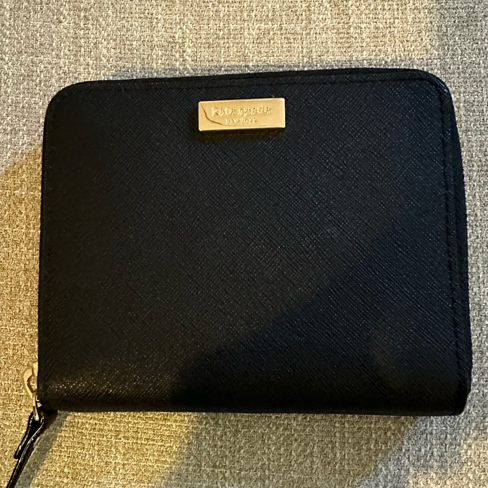 Kate Spade Saffiano Leather Wallet